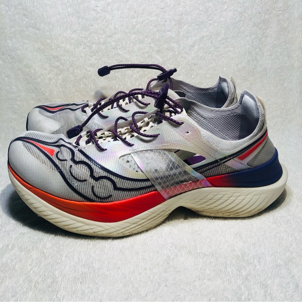 Saucony Endorphin Elite Mens 11 Running Shoes White Vizired Athletic Race Speed